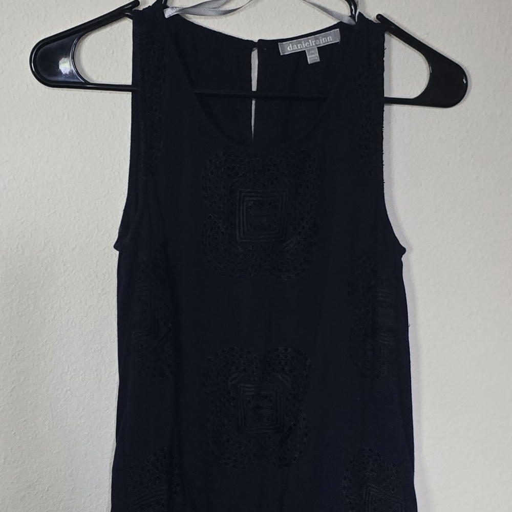 Daniel Rainn Navy Blue Sleeveless Embroidered Boho Tank Top Size Petite Small